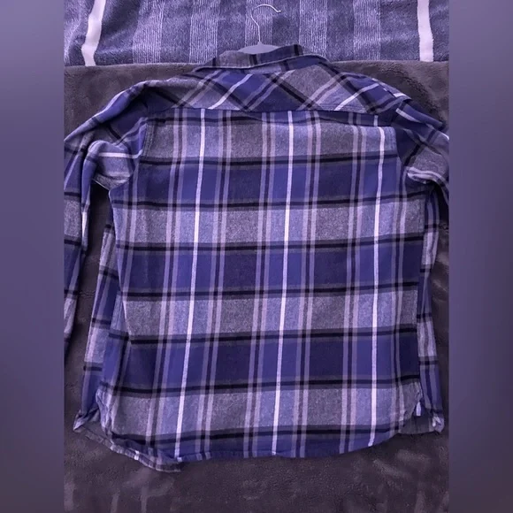 Levi Blue and Gray Flannel. - Picture 2 of 3